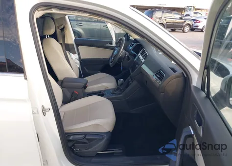 2021 Volkswagen Tiguan 2.0T Se/2.0T Se R-Line Black/2.0T Sel из США, поврежденный, VIN 3VV3B7AX9MM005018